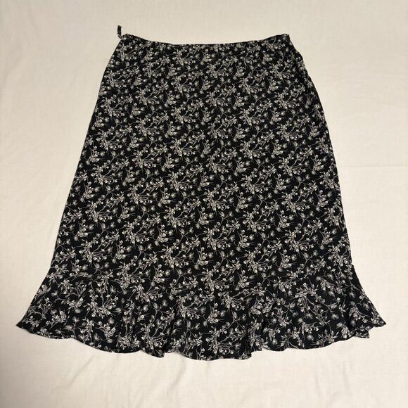 Christopher & Banks Womens Skirt Black & White Floral With Ruffle Size 16 - Picture 4 of 11